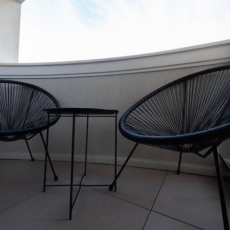 Novos Luxury Suites Bucarest Exterior foto