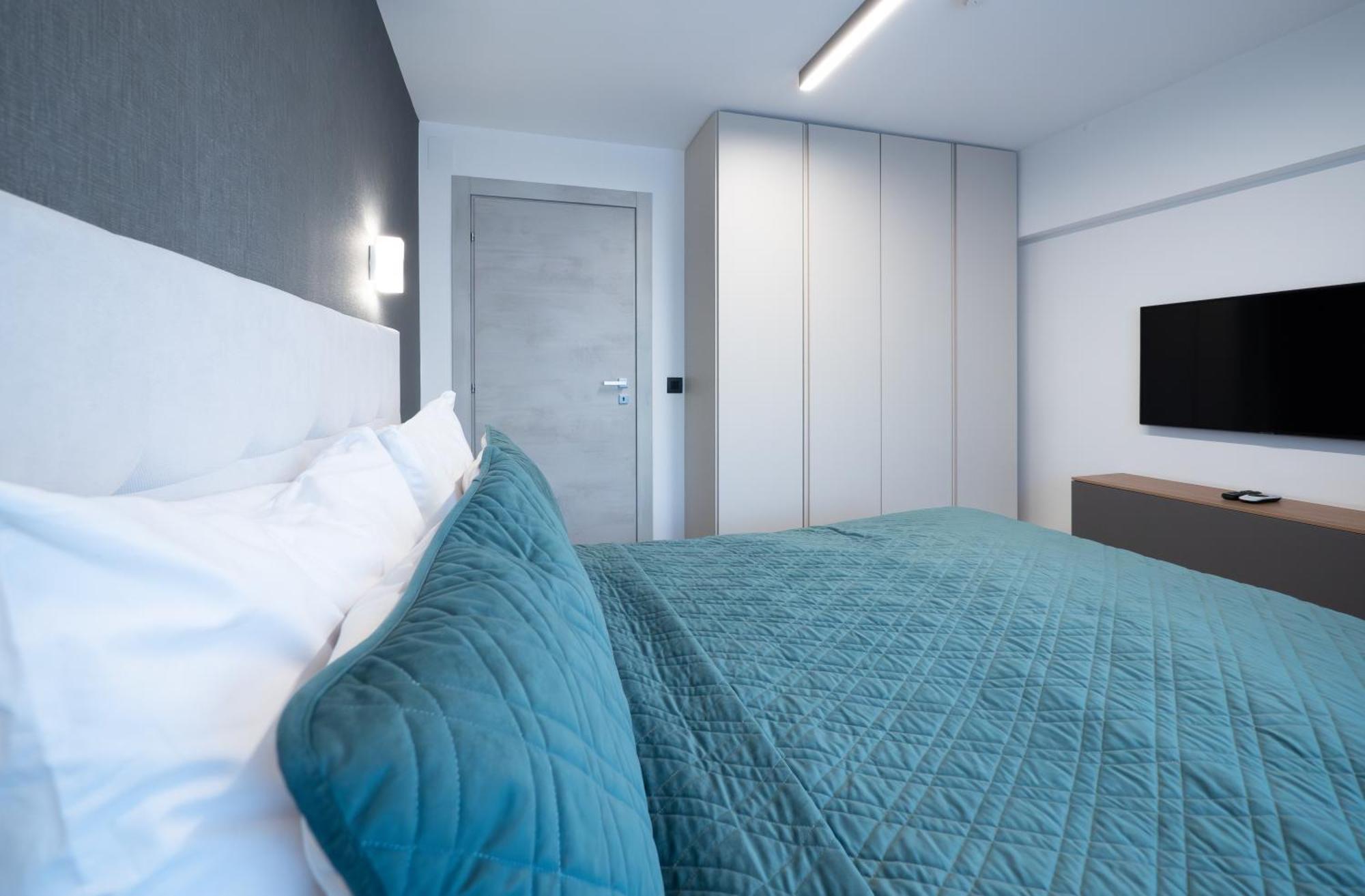 Novos Luxury Suites Bucarest Exterior foto